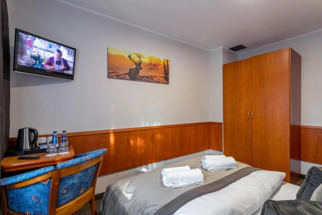 Hotel Osrodek Gawra Sklářská Poruba 0*,